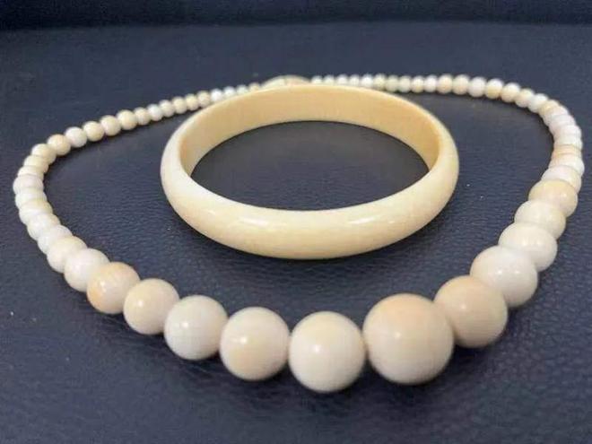 象牙制品的“利兹纹”熊猫体育 看看近期海关查获发哪些象牙制品?(图2)